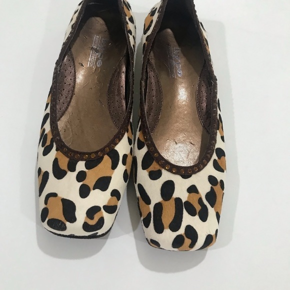Hype energy collection animal print flats 7.5 - Picture 3 of 5
